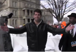 Fox News Steven Crowder & Americans for Prosperity use Breitbart-style film editing to show “union thug brutality” (updated)
