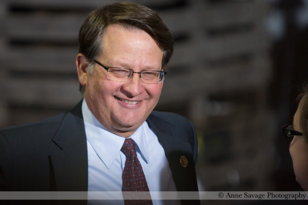 Michigan Senator Gary Peters joins 32 other Dems on “Raise the Wage Act” to increase minimum wage to $12 by 2020